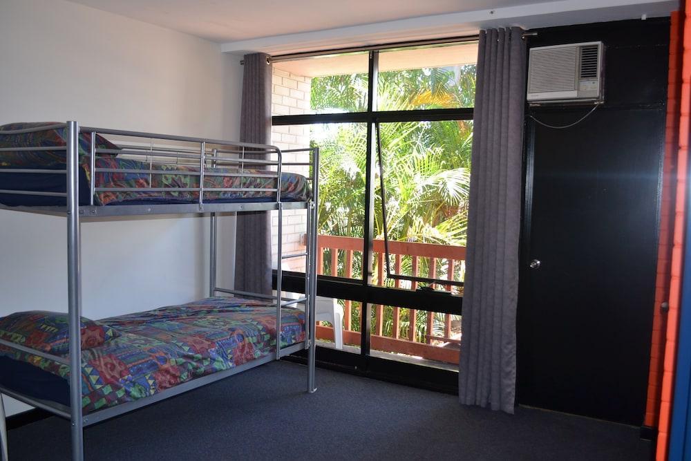 Billabong Backpackers Resort Perth Exterior photo