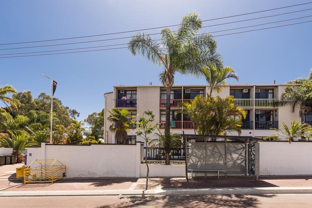 Billabong Backpackers Resort Perth Exterior photo