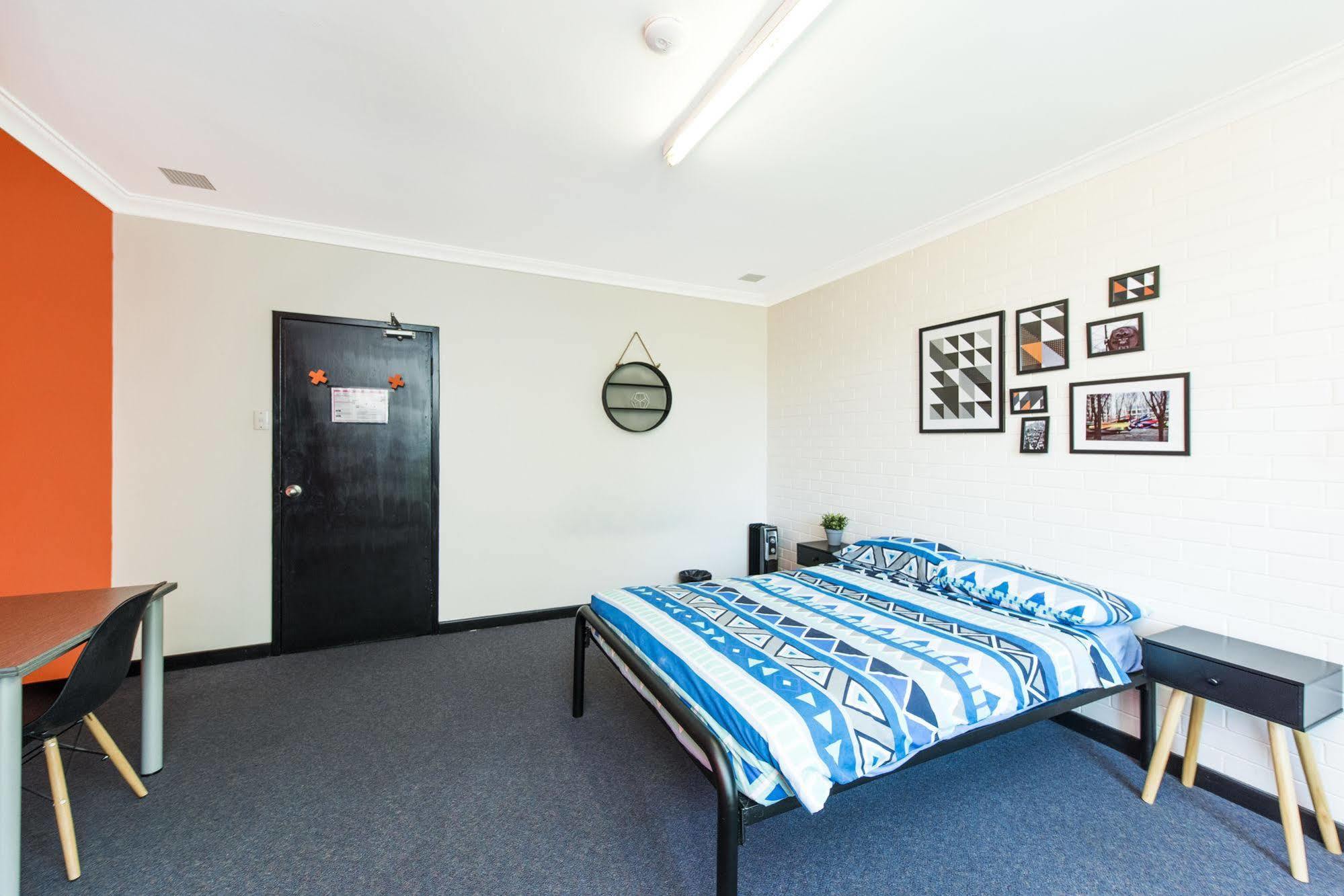 Billabong Backpackers Resort Perth Exterior photo